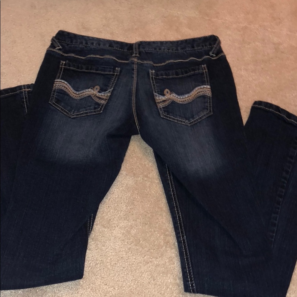 Jeans - Picture 2 of 5